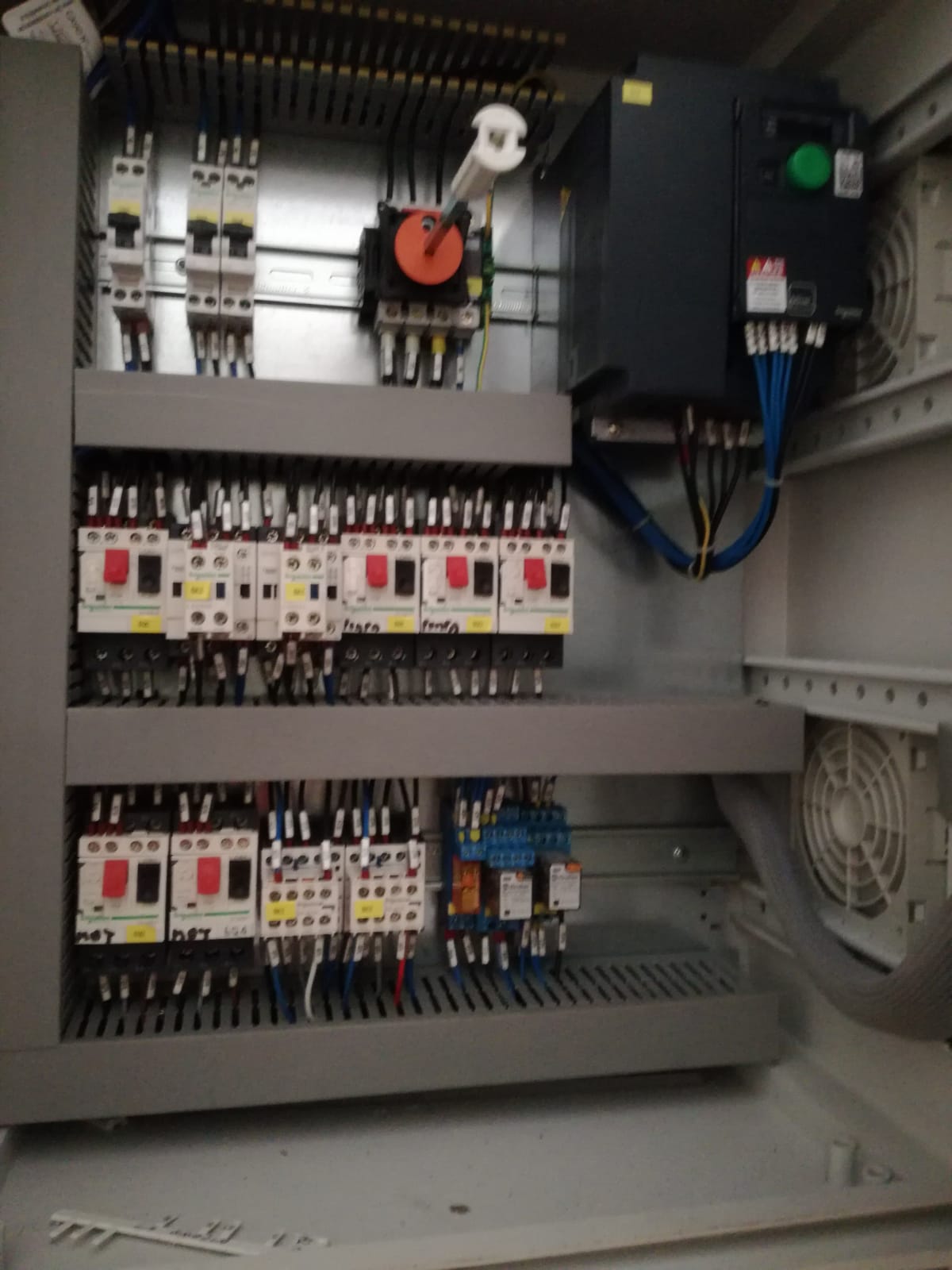 Elettrosystem impianti elettrici industriali