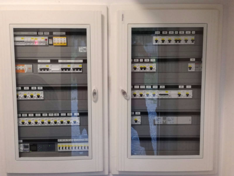 Elettrosystem quadri elettrici e automazione