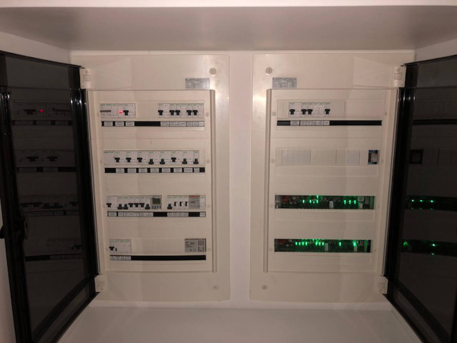 Elettrosystem quadri elettrici e automazione